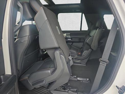 Certified 2025 Ford Expedition Tremor AWD/4WD image 19