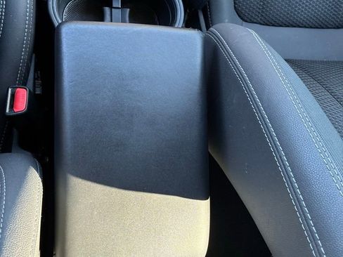 Used 2021 Subaru Forester Premium image 36