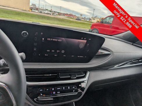 Used 2024 Buick Envista Avenir FWD image 20