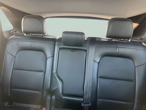 Used 2024 Ford Escape Platinum image 30