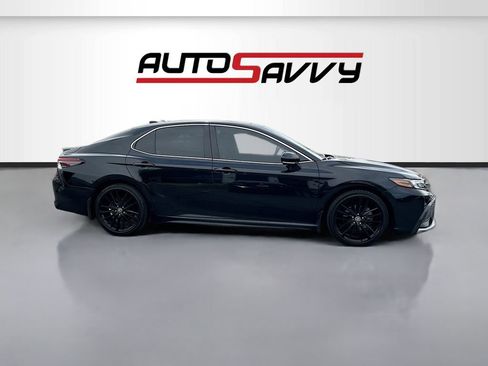 Used 2024 Toyota Camry XSE w/ Navigation Package image 8