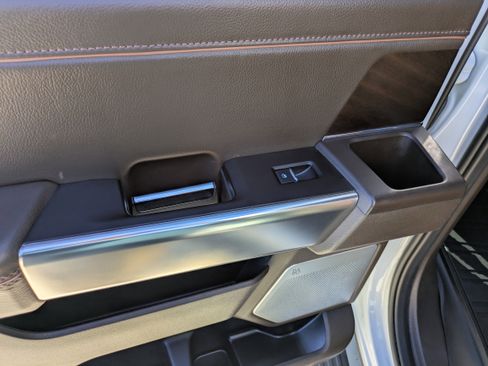 Used 2023 Ford F150 King Ranch w/ Equipment Group 601A High image 13