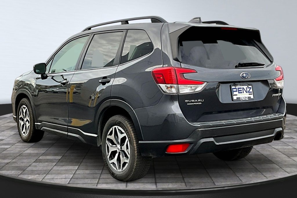 Used 2021 Subaru Forester Premium w/ Popular Package #1 AWD/4WD image 4