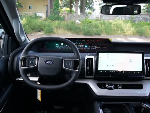 New 2026 Ford Expedition Active AWD/4WD image 10