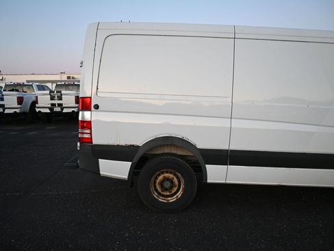 Used 2017 Mercedes-Benz Sprinter 144 Cargo image 8