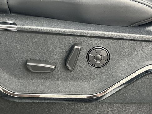 New 2026 Ford F350 Platinum image 26