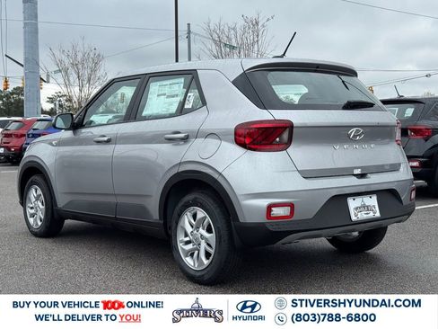 New 2026 Hyundai Venue SE image 10
