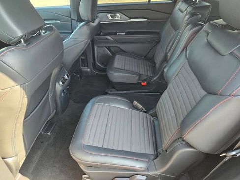 New 2026 Ford Explorer ST-Line w/ ST-Line Street Pack AWD/4WD image 15