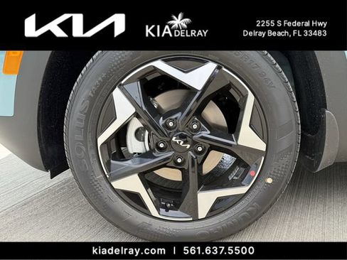 New 2026 Kia Seltos S FWD image 29