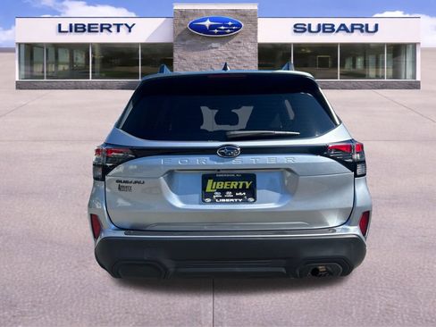 Used 2026 Subaru Forester Premium AWD/4WD image 6