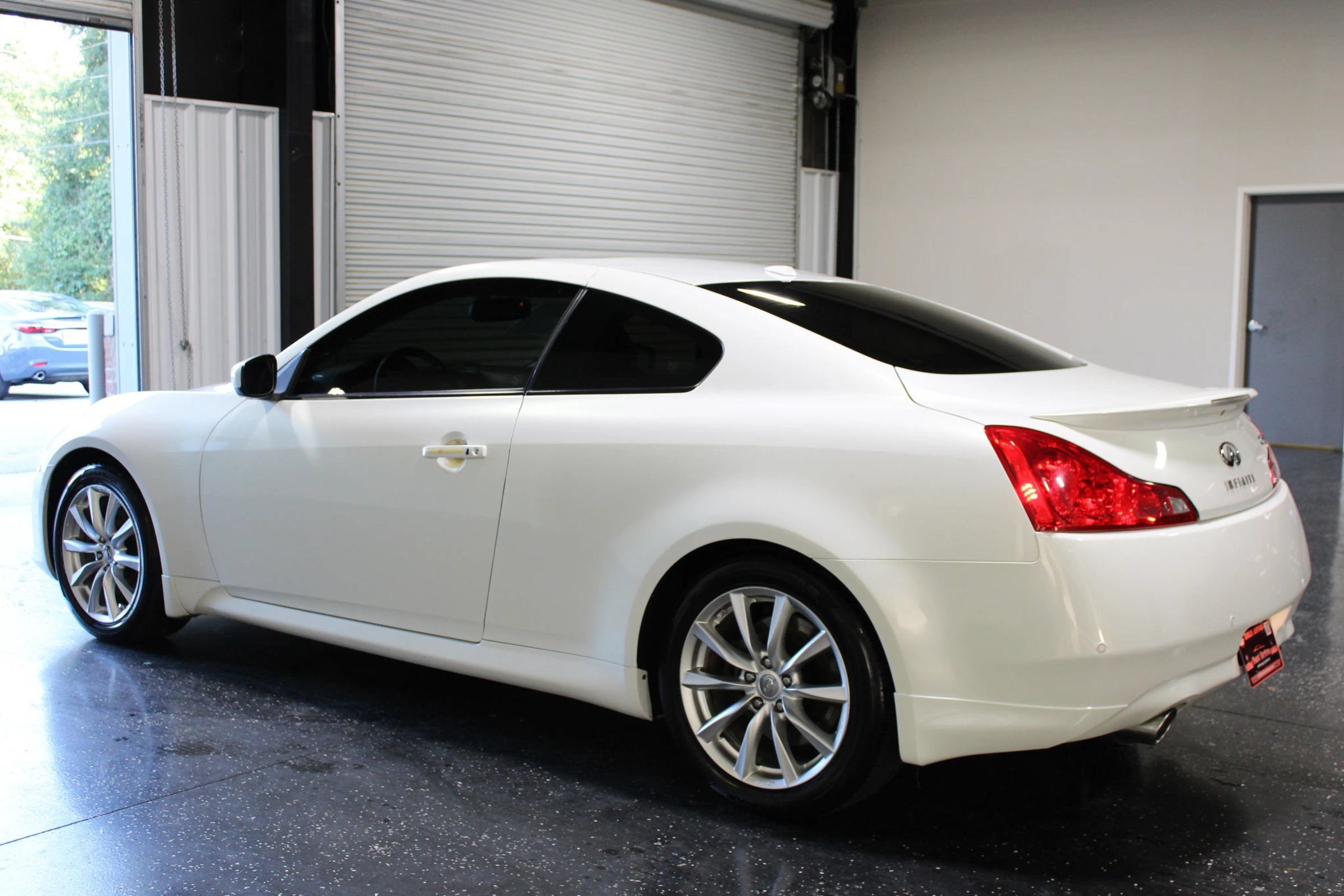 Used 2013 INFINITI G37 Journey w/ Premium Pkg RWD image 6