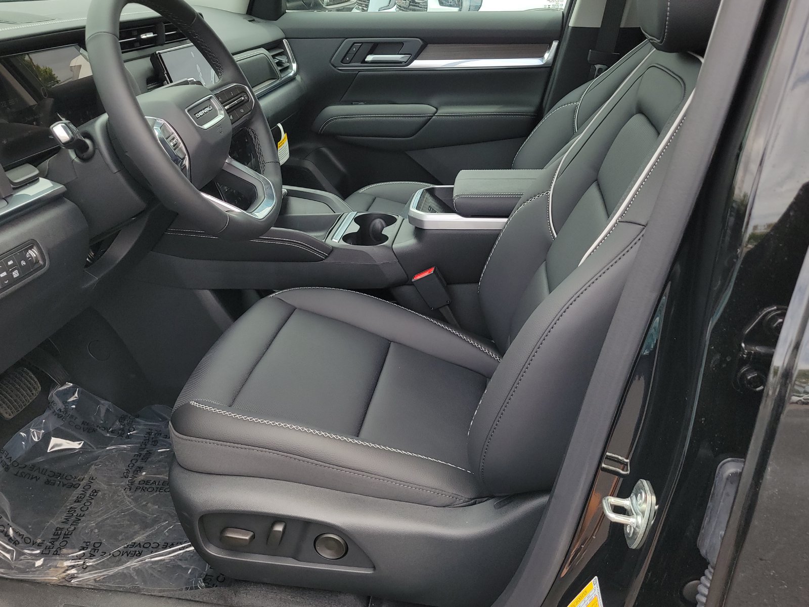 New 2027 GMC Terrain Denali AWD/4WD image 9