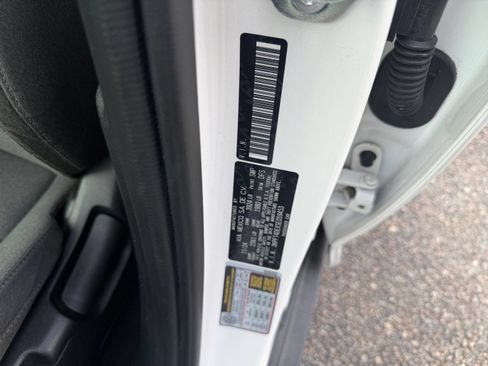 Used 2025 Kia K4 FWD image 28