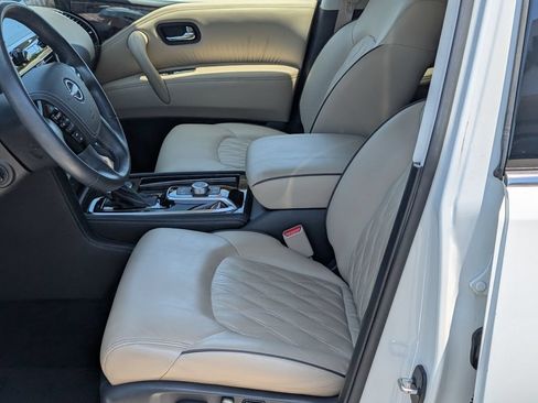 Used 2024 Nissan Armada Platinum w/ Captain's Chairs Package RWD image 21