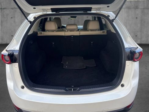 Used 2019 MAZDA CX-5 Touring FWD image 13