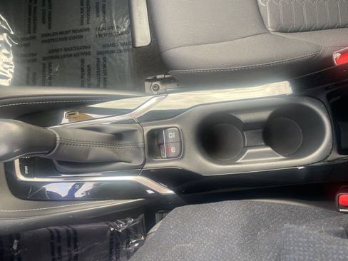 Used 2021 Toyota Corolla SE image 28