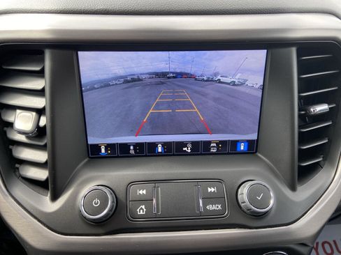 Used 2023 GMC Acadia AT4 w/ GMC Pro Grade Package image 33