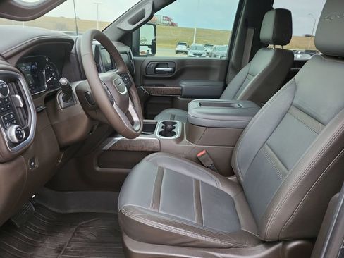 Used 2022 GMC Sierra 2500 Denali w/ Denali Ultimate Package image 20