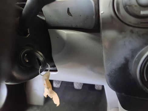 Used 2000 Volkswagen Beetle GL image 20