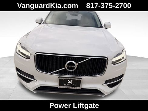 Used 2019 Volvo XC90 T5 Momentum w/ Multimedia Package image 8