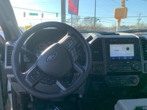 Used 2022 Ford F250 XL w/ STX Appearance Package image 11