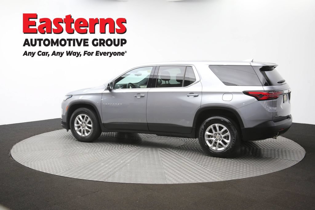 Used 2023 Chevrolet Traverse LS FWD image 62