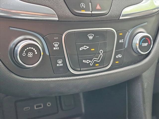 Used 2023 Chevrolet Equinox LT AWD/4WD image 12