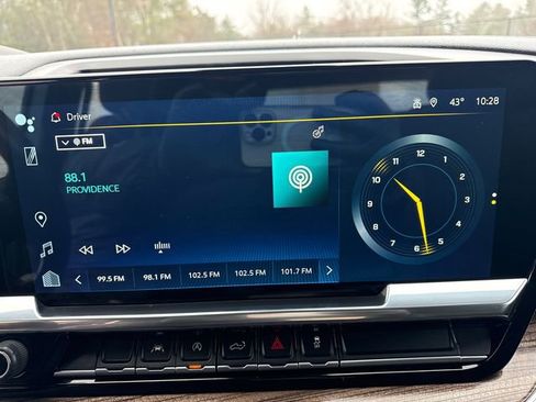 Used 2022 Chevrolet Silverado 1500 LT image 31