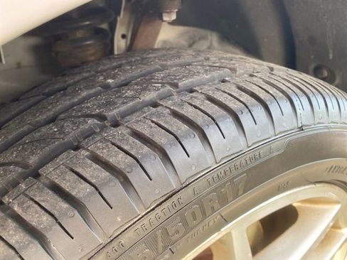 Used 2012 Ford Fusion SEL image 23