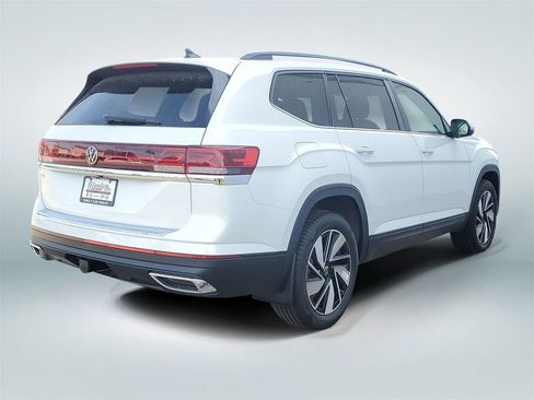 New 2026 Volkswagen Atlas SE FWD image 3