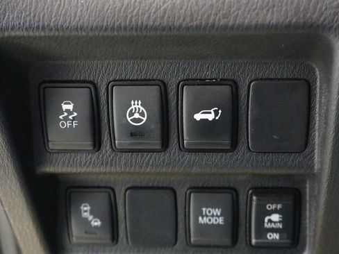 Used 2019 Nissan Pathfinder SL image 23