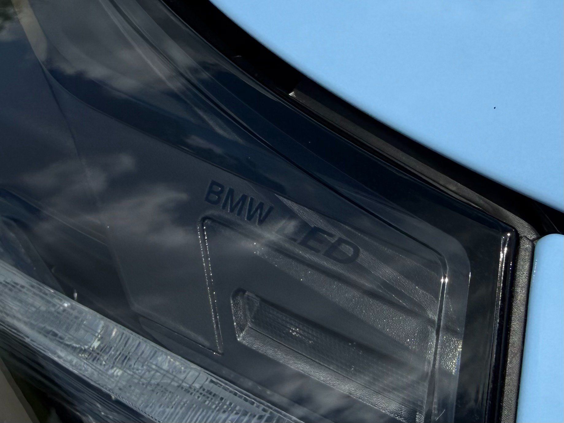 Used 2023 BMW M2 w/ Lighting Package RWD image 44