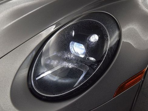 Certified 2021 Porsche 911 Carrera S image 11