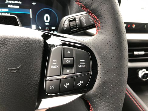 New 2026 Ford Explorer ST-Line w/ ST-Line Street Pack image 17