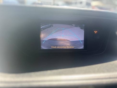 Used 2013 Lexus ES 350 w/ Luxury Pkg FWD image 24