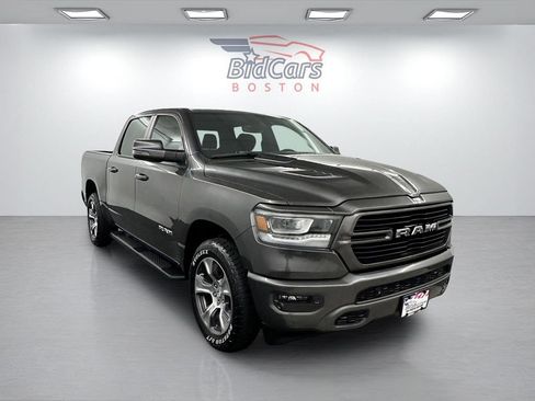 Used 2023 RAM 1500 Laramie AWD/4WD image 3