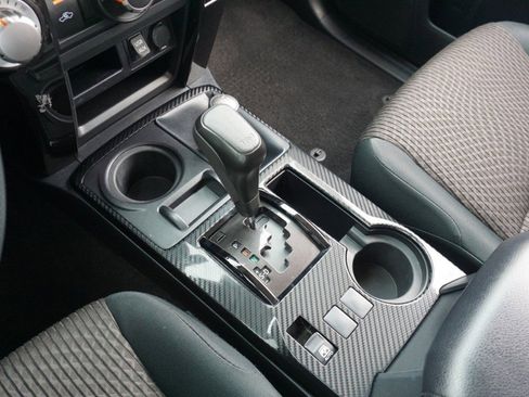 Used 2018 Toyota 4Runner TRD Off-Road image 20