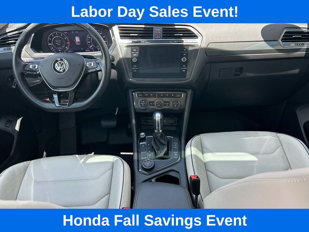 Used 2019 Volkswagen Tiguan SEL Premium AWD/4WD image 17