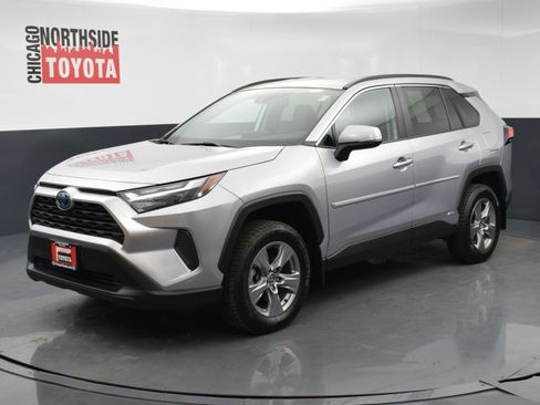 Used 2023 Toyota RAV4 XLE image 8