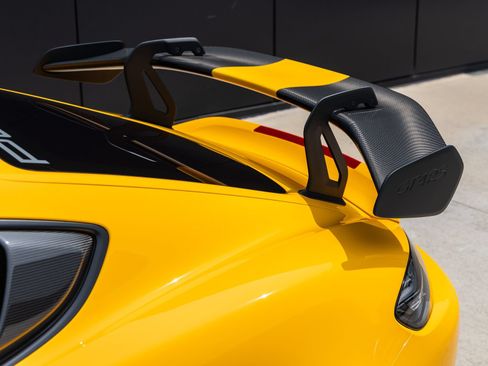 Certified 2025 Porsche 718 Cayman GT4 RS RWD image 26
