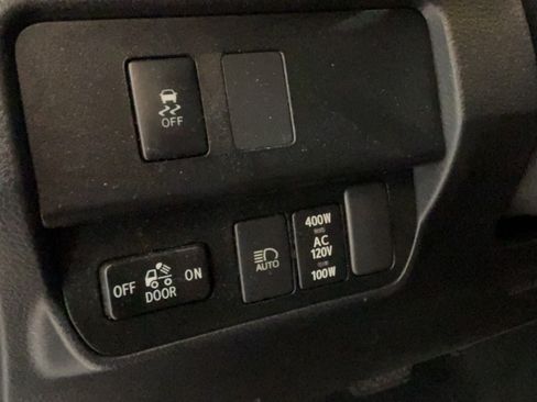 Certified 2022 Toyota Tacoma TRD Sport w/ Technology Package AWD/4WD image 21