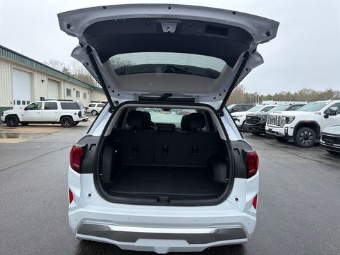 New 2026 GMC Terrain Denali w/ LPO, Floor Liner Package AWD/4WD image 20