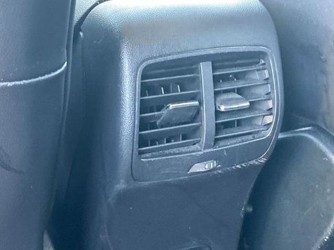 Used 2020 Ford Escape SE Sport image 17