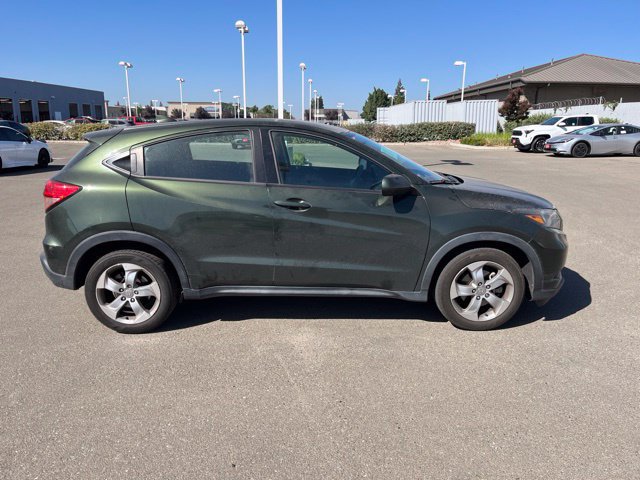 Used 2016 Honda HR-V LX image 2