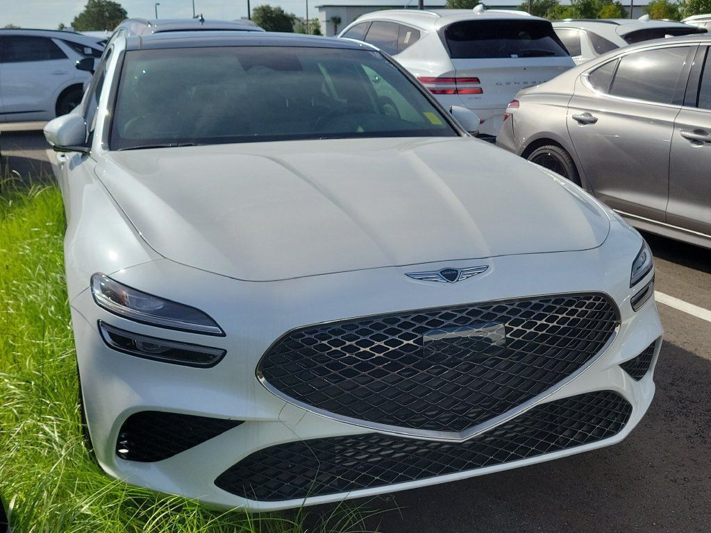 Used 2025 Genesis G70 3.3T Advanced RWD image 1