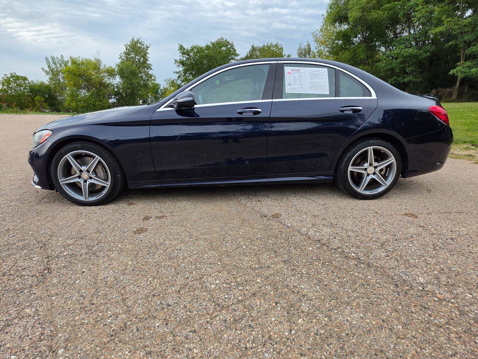 Used 2016 Mercedes-Benz C 300 4MATIC Sedan image 12