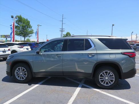Used 2023 Chevrolet Traverse LT w/ LPO, Floor Liner Package AWD/4WD image 6