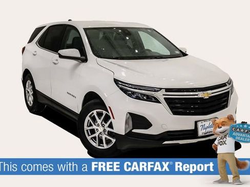 Used 2023 Chevrolet Equinox LT image 2