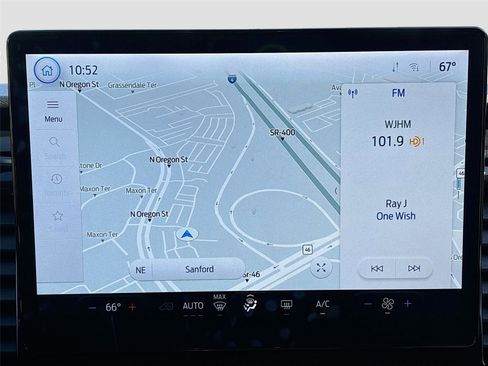 Used 2023 Ford Transit 350 XLT image 13