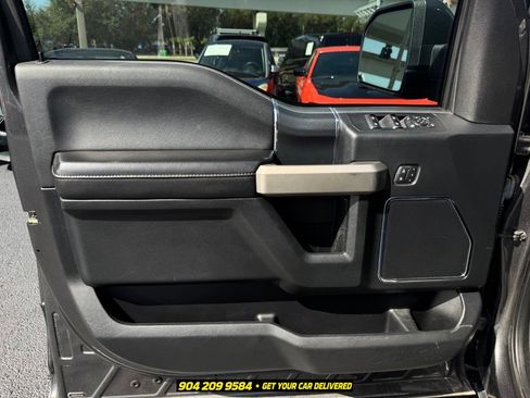 Used 2019 Ford F150 Lariat w/ Equipment Group 502A Luxury AWD/4WD image 16